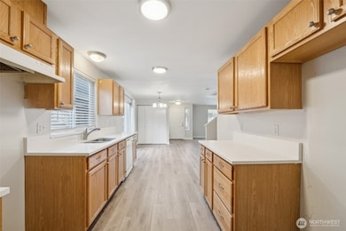 2805 9th St SE, Puyallup, WA 98374 - photo 5