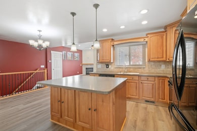 1429 E Sumac Way, Murray, UT 84121 - photo 6