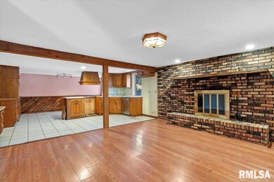 1725 Adlai Stevenson Dr unit 1, Springfield, IL 62703 - photo 5