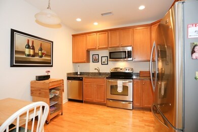 Wellington Crossing unit 311, Waltham, MA 02452 - photo 5