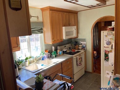 23590 Meadow Dr NE, Aurora, OR 97002 - photo 5