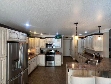 233 Century, Poplar Bluff, MO 63901 - photo 4