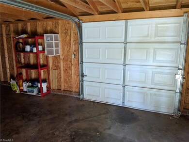 1809 Spoons Chapel Church Rd, Asheboro, NC 27205 - photo 7