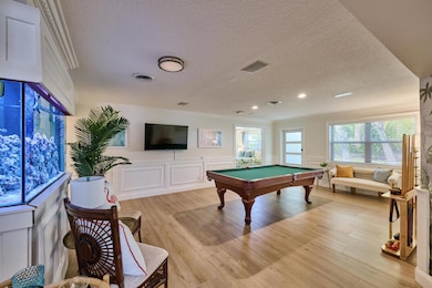 100 Neptune Dr, Hypoluxo, FL 33462 - photo 4