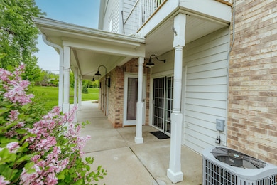 2718 Northview Rd Unit 16-2