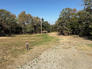 12 Mcnally Rd, Eufaula, OK 74432 - photo 4