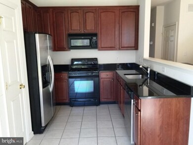 104 Chancellor Dr, Woodbury, NJ 08096 - photo 5