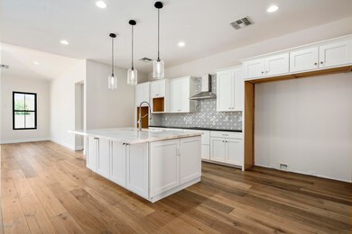 8718 N 9th Ave, Phoenix, AZ 85021 - photo 5