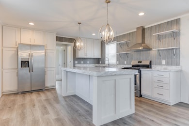 MCM_645_Gallery_Drive_Eaton_Rapids-7