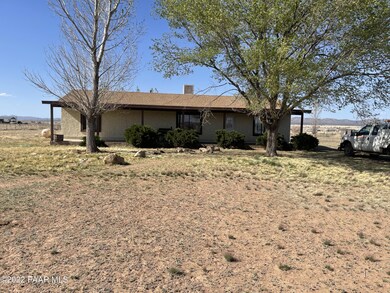 4500 W Robbie Ln, Paulden, AZ 86334 - photo 4
