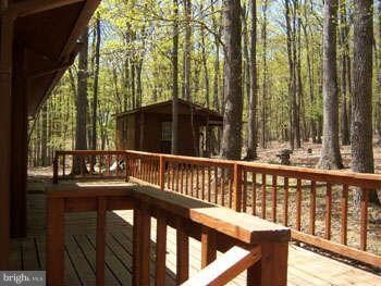 313 Chimpmunk Way, Great Cacapon, WV 25422 - photo 4