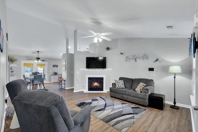 658 Grover Dr, Lyman, SC 29365 - photo 3