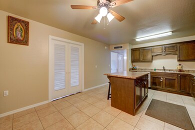 119 N Flint Cir-10