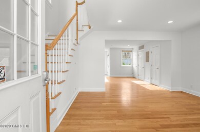 72 Orchard St, Cos Cob, CT 06807 - photo 4