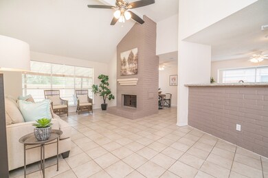 2609 N Mission Cir, Friendswood, TX 77546 - photo 4