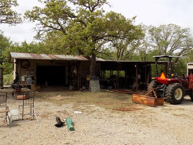 7930 S Fm 51, Boyd, TX 76023 - photo 4