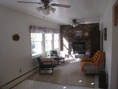 1820 W 6th St, Waterloo, IA 50702 - photo 6