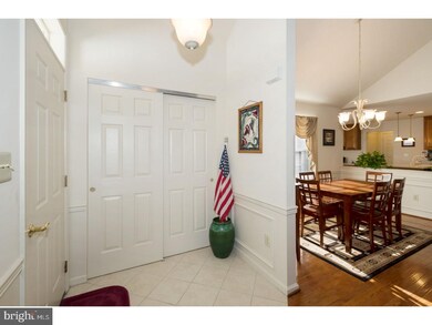 153 Arbour Ct, North Wales, PA 19454 - photo 2