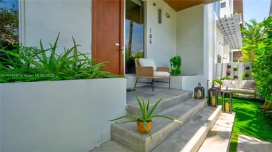 545 SW 11th St unit 105, Miami, FL 33129 - photo 3