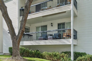 4040 S 685 E unit F, Salt Lake City, UT 84107 - photo 2