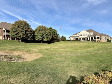 825 Berkeley Dr, Morristown, TN 37814 - photo 2