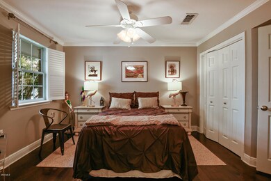 Chateau St. Louis bedroom1