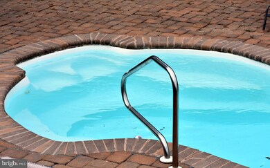 624 Lee St, Orwigsburg, PA 17961 - photo 7