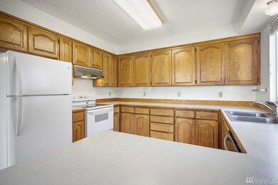 654 Harmony Ln, Enumclaw, WA 98022 - photo 3