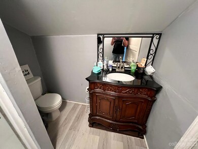 235 Fayetteville Ave unit 24, Statesville, NC 28677 - photo 6