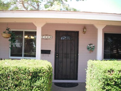 5446  e albany st006