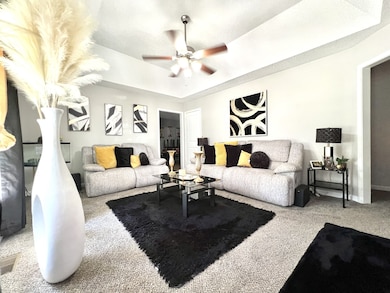 118 Oak Tree Dr, Oak Grove, KY 42262 - photo 2