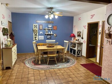 413 W 1st St, Woodville, OH 43469 - photo 7