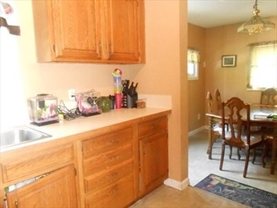 393 Meridian St, Fall River, MA 02720 - photo 6