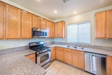 10720 Tottenham Ave, Las Vegas, NV 89135 - photo 4
