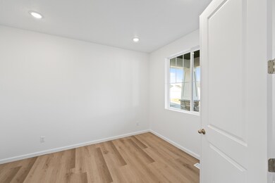 233 W 800 S unit 345, Willard, UT 84340 - photo 6