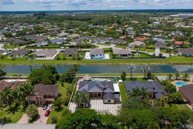 19686 SW 130 Avenue Rd, Miami, FL 33177 - photo 4