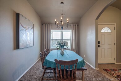 8825 S 256th East Ave, Broken Arrow, OK 74014 - photo 5