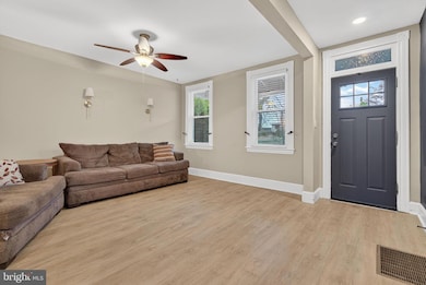 659 Fremont St, Lancaster, PA 17603 - photo 5