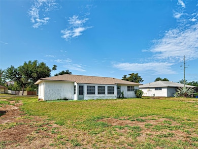 914 E 2nd St, Englewood, FL 34223 - photo 4