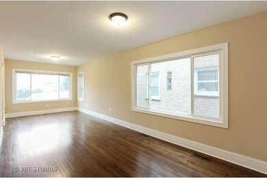 5425 W Parker Ave, Chicago, IL 60639 - photo 2