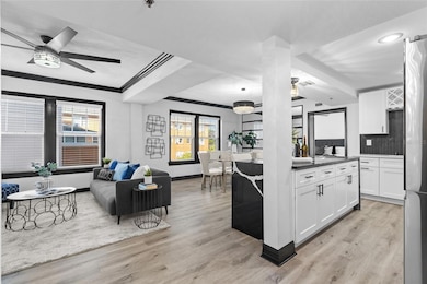 219 4th Ave N unit 201, Saint Petersburg, FL 33701 - photo 2