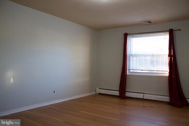 228 Blue Hen Rd, New Castle, DE 19720 - photo 3