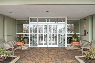 10 Ocean Ave unit 307, Revere, MA 02151 - photo 3