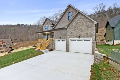 9817 Trestle Cir-3
