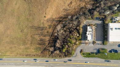 3-ChapmanHwy06