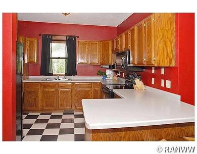 1518 Stout Rd, Menomonie, WI 54751 - photo 2