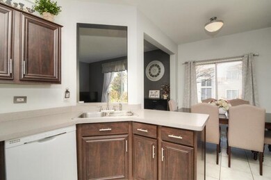 1681 Spaulding Rd unit 563, Bartlett, IL 60103 - photo 4