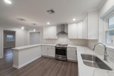 1901 Satsuma Ave, Metairie, LA 70001 - photo 7