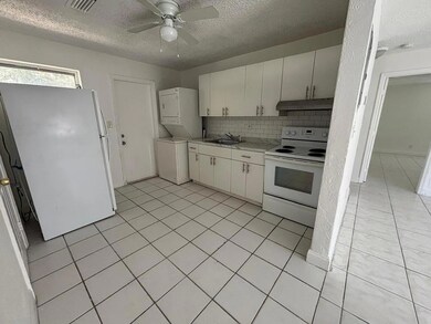 2632 NW 18th St unit 2638, Lauderhill, FL 33313 - photo 3