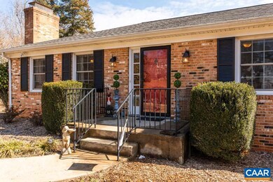 2422 Huntington Rd, Charlottesville, VA 22901 - photo 2